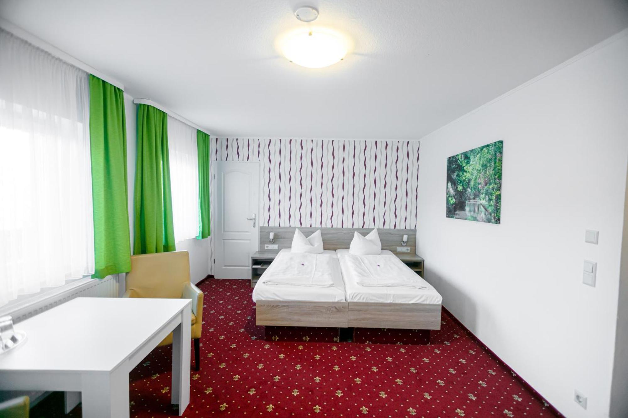 Hotel Zum Goldenen Loewen Peitz Dış mekan fotoğraf